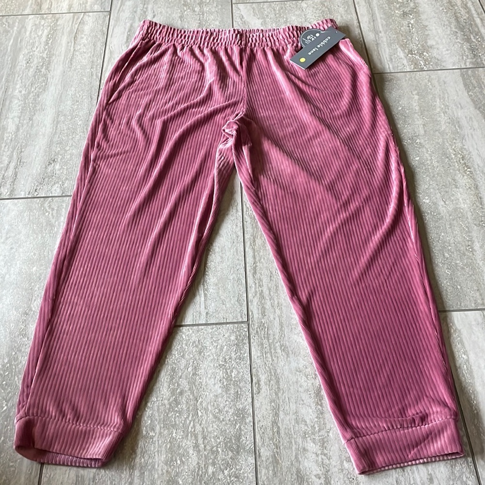 Cobble lane corduroy pink(mauve)size X-LARGE for women